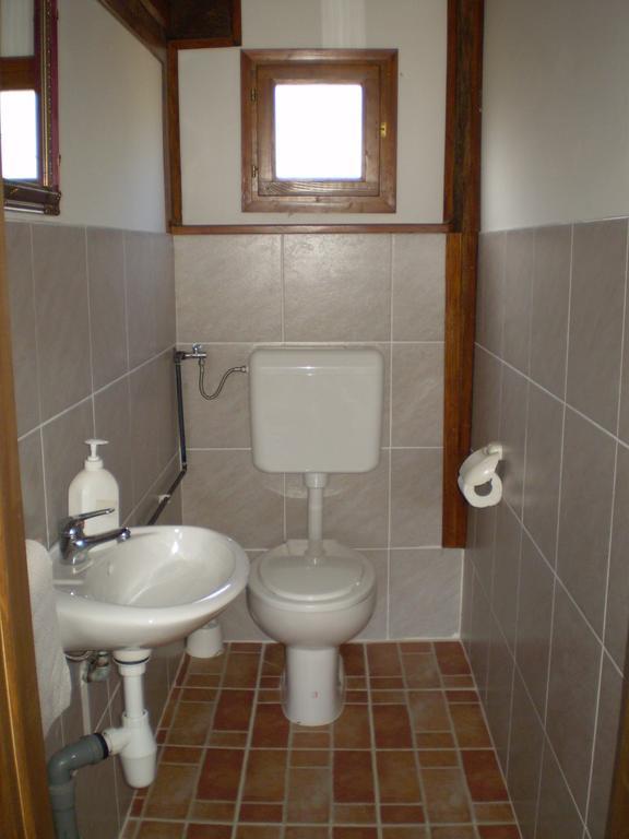 Apartments Iza Na Trem Čigoč المظهر الخارجي الصورة