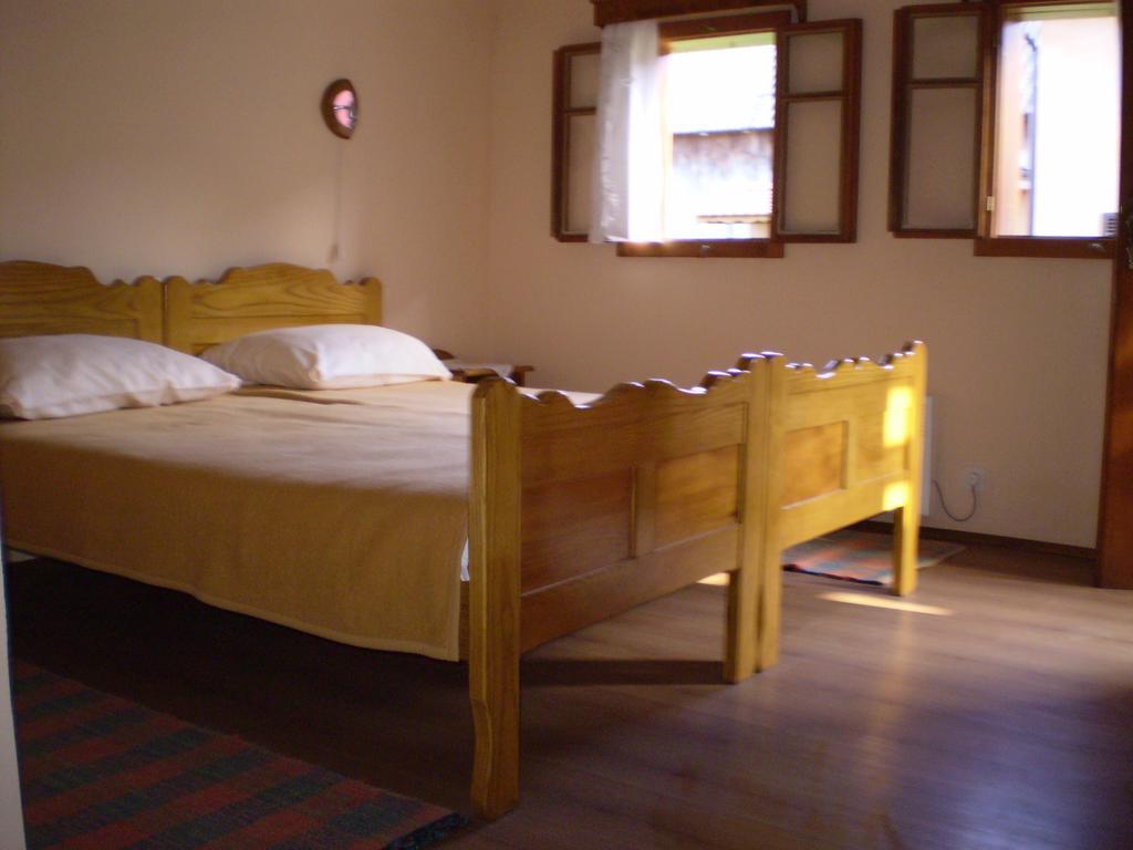 Apartments Iza Na Trem Čigoč المظهر الخارجي الصورة